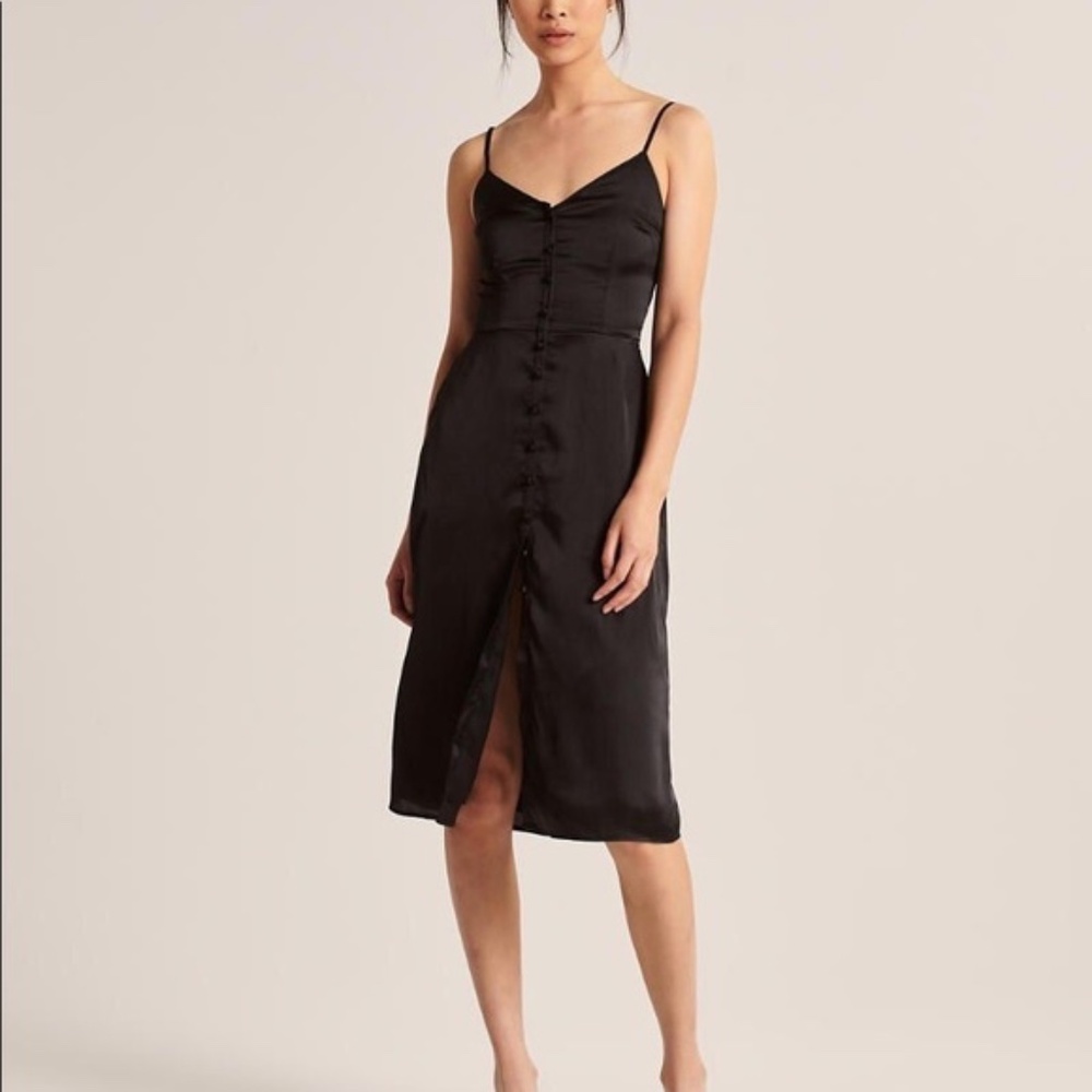 NWT Abercrombie Black Button-Through Satin Midi Dress - S